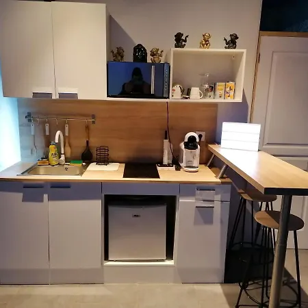 Belle Est La Nuit Frühstückspension